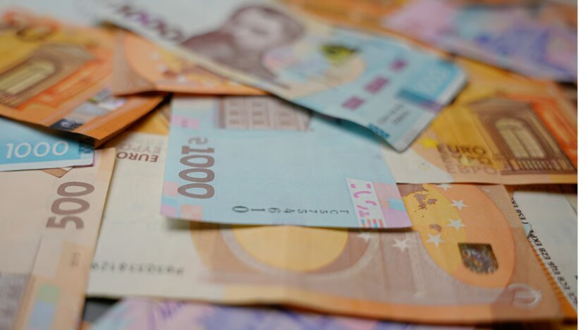 Три правила: как украинцам не потерять сбережения на финансовых аферах