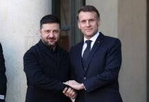 Зеленский заинтриговал тайными договоренностями с Макроном