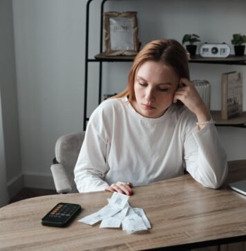 В Украине вырастут цены, если ФОПы начнут платить НДС: блиц с экономистом КНЭУ