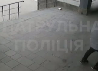 В Запорожье полицейский открыл огонь во время нападения: один из нападавших погиб