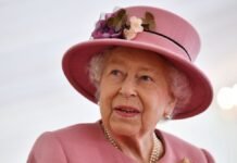 Британская семья опубликовала клятву Елизаветы II, которую она дала в 21 год (видео)