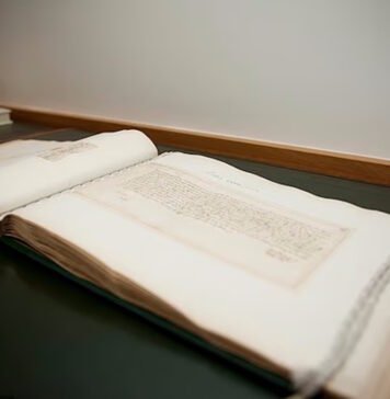 Деньги или чувства: расшифровано самое старое в мире любовное письмо — потребовалось 540 лет