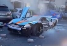 Один из 50: в ДТП разбили эксклюзивный суперкар Ford за $2,5 миллиона (видео)