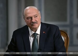 «Вы диктаторы»: Лукашенко после заявлений о «сделке» набросился на США