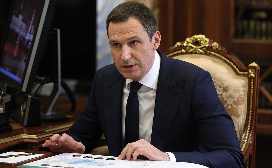 Первый пошел: из РФ через Беларусь тайно сбежал топ-чиновник, отправленный в отставку