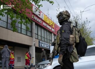 6 человек погибли, 14 — ранены: хронология теракта в Киеве, что известно о стрелке (видео)