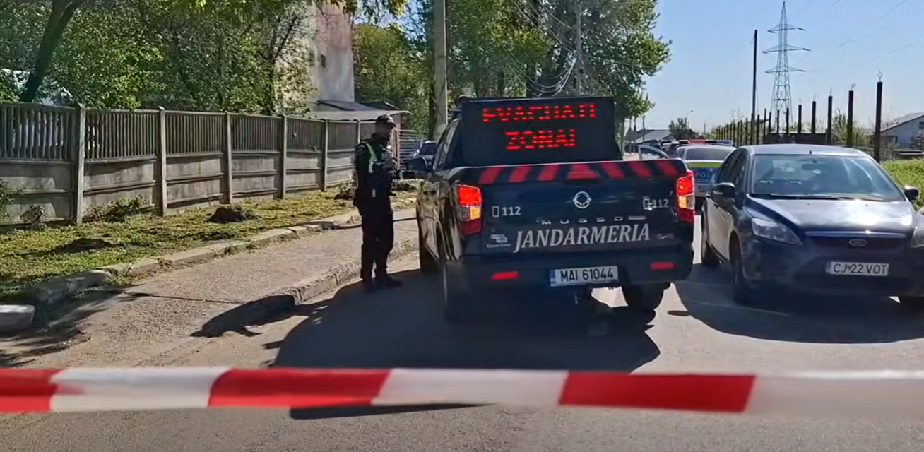 Во время атаки РФ на Украину обломки БПЛА со взрывчаткой упали в Румынии: есть разрушения (фото)