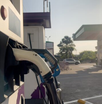 Електрика чи бензин: яка машина насправді дешевша в експлуатації