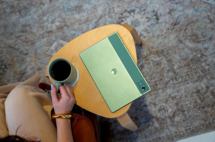Motorola повернулася на ринок планшетів з гучною новинкою: що відомо про новий Moto Pad