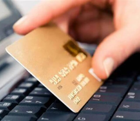 Как не отдать свои деньги мошенникам: главные правила безопасности платежных карт