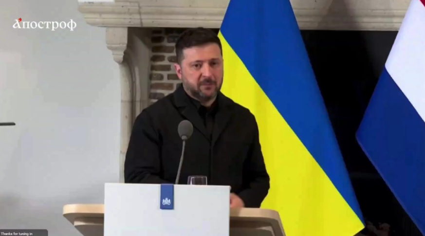 Переводчик Зеленского попал в конфуз во время пресс-конференции (видео)