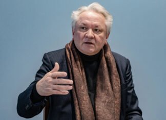 «Восприняли неправильно»: глава Rheinmetall открестился от слов об «украинских домохозяйках»