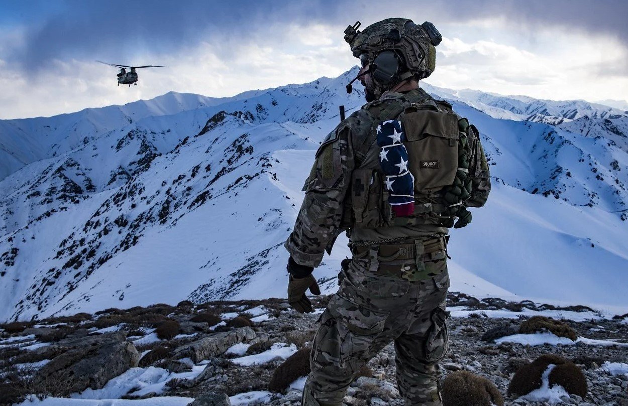 Уникально и моментально: как была организована американская операция спасения штурмана сбитого F-15