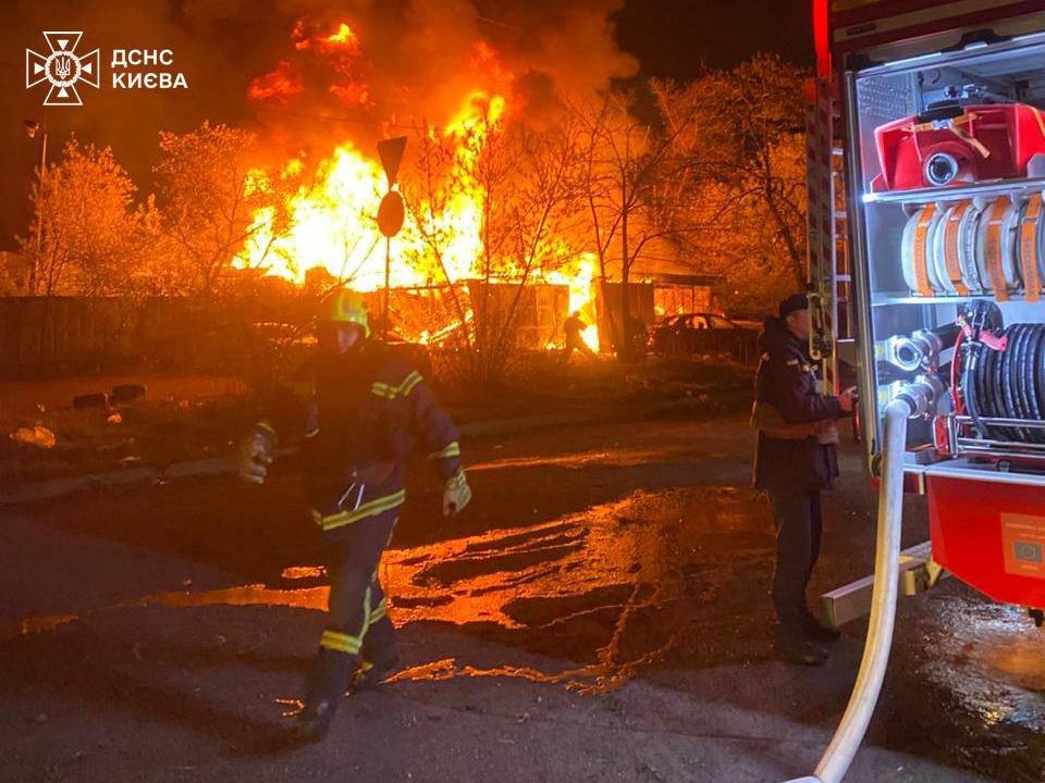 РФ массированно обстреляла Украину: много погибших в Киеве, Одессе и Днепре (фото)