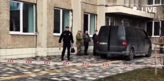 Нападение на военного ТЦК во Львове: СМИ узнали имя погибшего (фото)