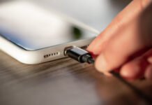 «Неделя на одном заряде»: смартфоны могут получить совершенно новый тип аккумуляторов