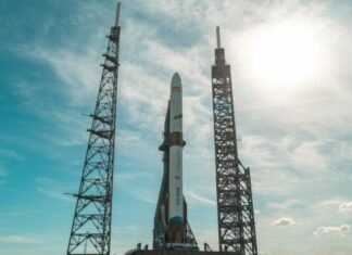Гонка миллиардеров за деньги NASA: ракета Starship пока проигрывает New Glenn (фото)