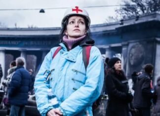 Ушла с места теракта в Киеве: патрульная Анна Дудина была медиком во время Майдана, — СМИ