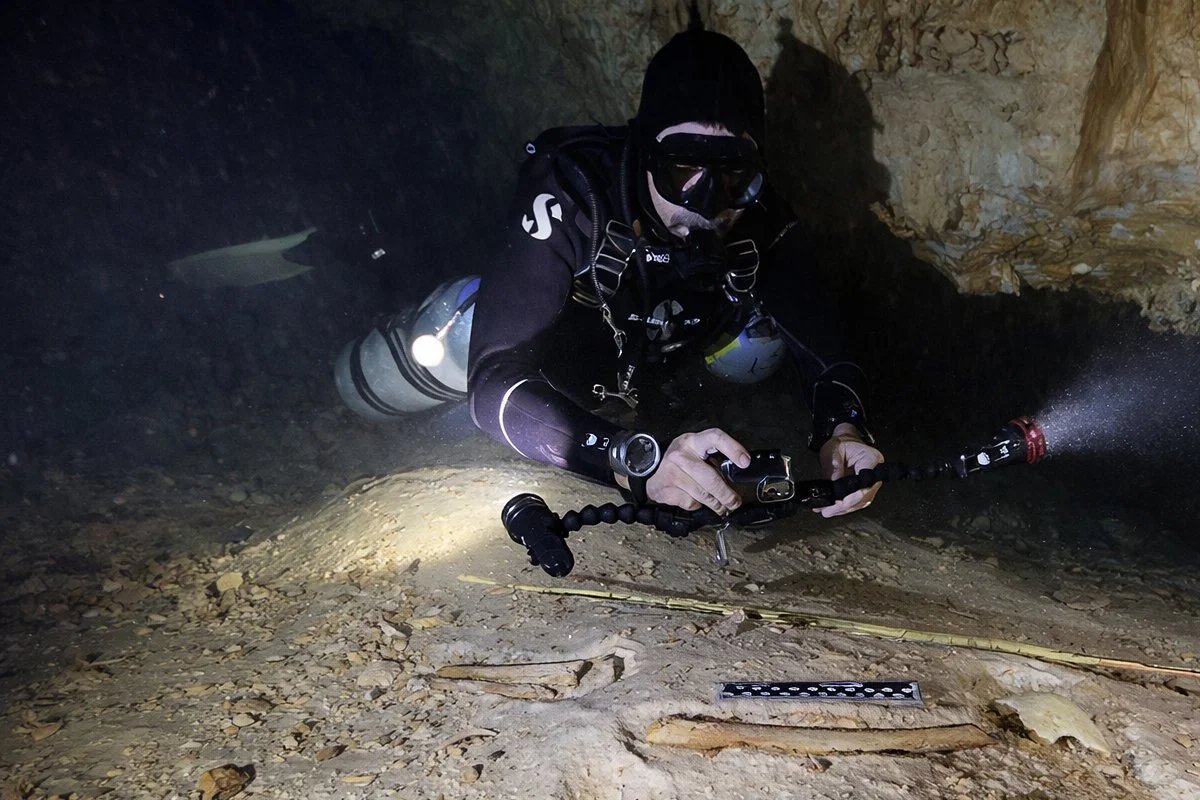 Археологи обнаружили человеческие останки в системе подземных рек: кому они принадлежали (фото)