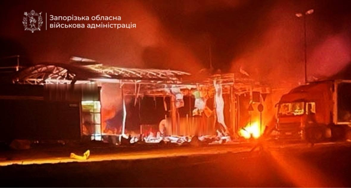 Пожар на АЗС, изуродованные дома и авто: РФ ночью атаковала Харьков, Днепр и Запорожье