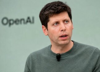 Альтман заспокоює, а компанії звільняють: чи справді штучний інтелект не забере вашу роботу?