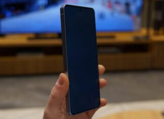Це вже не просто екран: Samsung показала дисплей, який вимірює пульс і тиск