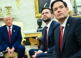 Трамп выбирает себе преемника: СМИ рассказали о двух главных фаворитах