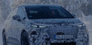 Дешевый и выносливый: в Audi испытали электромобиль A2 e-tron в экстремальных условиях (видео)