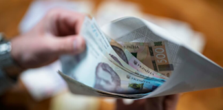 Выплаты до 20 тысяч гривен: кому из украинцев начислят максимальные пенсии