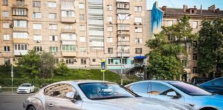 Самый мощный в истории: в Киеве засветился 780-сильный Bentley за $400 000 (фото)
