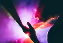 В нашем мире не существует цвета: по крайней мере, не в том виде, в каком его представляют