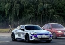 Один из 99: в Хмельницком засветился спортивный электрокар Audi за 200 000 евро (фото)