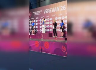 Россиянки сбежали от гимна Украины с подиума после поражения на чемпионате Европы (видео)