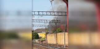В Петербурге вспыхнул завод «Арсенал»: там изготавливают артиллерийские установки (видео)