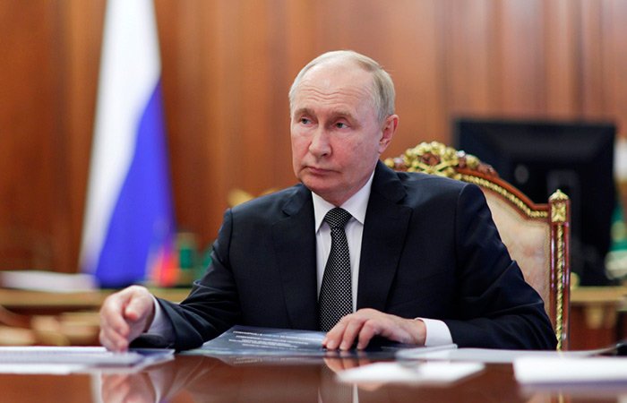 Переговоры или эскалация: Путин боится потерять Крым и должен выбрать один из вариантов, — СМИ
