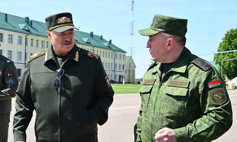 «Высокая вероятность»: в Беларуси не исключают, что вступят в войну вместе с Россией
