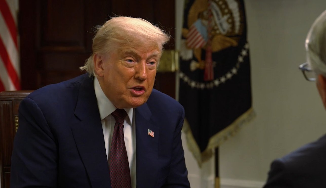 Российские танки увязли в болоте: Трамп рассказал, почему Путин не взял Киев