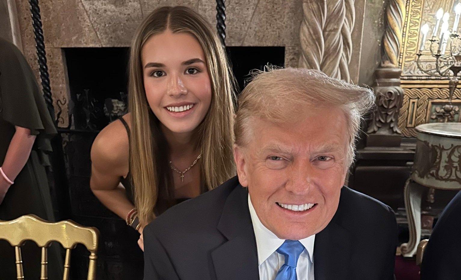 19-летняя внучка Дональда Трампа оказалась в центре скандала из-за ужина в Белом доме (фото)