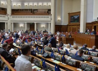 Выросла почти на 20%: нардеп раскрыл размер зарплаты в Верховной Раде