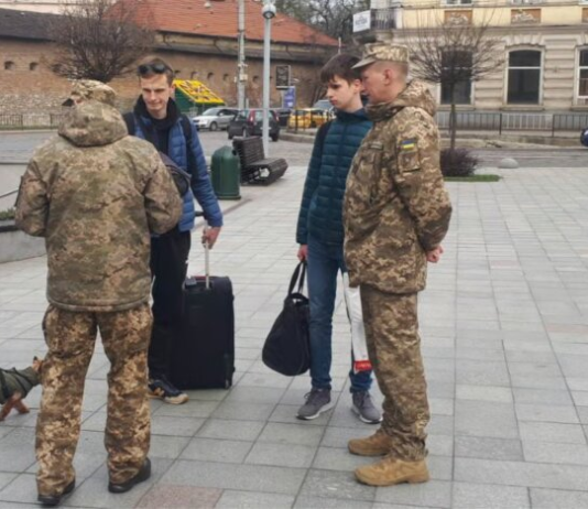 Группа оповещения ТЦК теряет право задерживать: юрист назвал условие