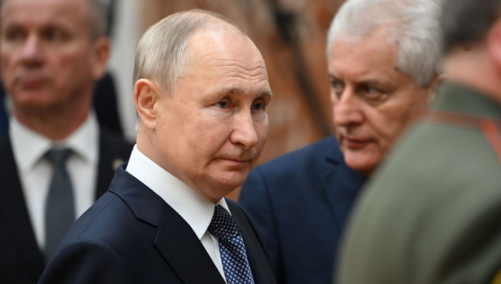 Под прицелом Путин и олигархи: сенаторы США представили законопроект о санкциях против РФ, — CNN
