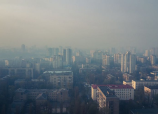 Лучше не открывать окна: в каких районах Киева показатели загрязнения воздуха зашкаливают
