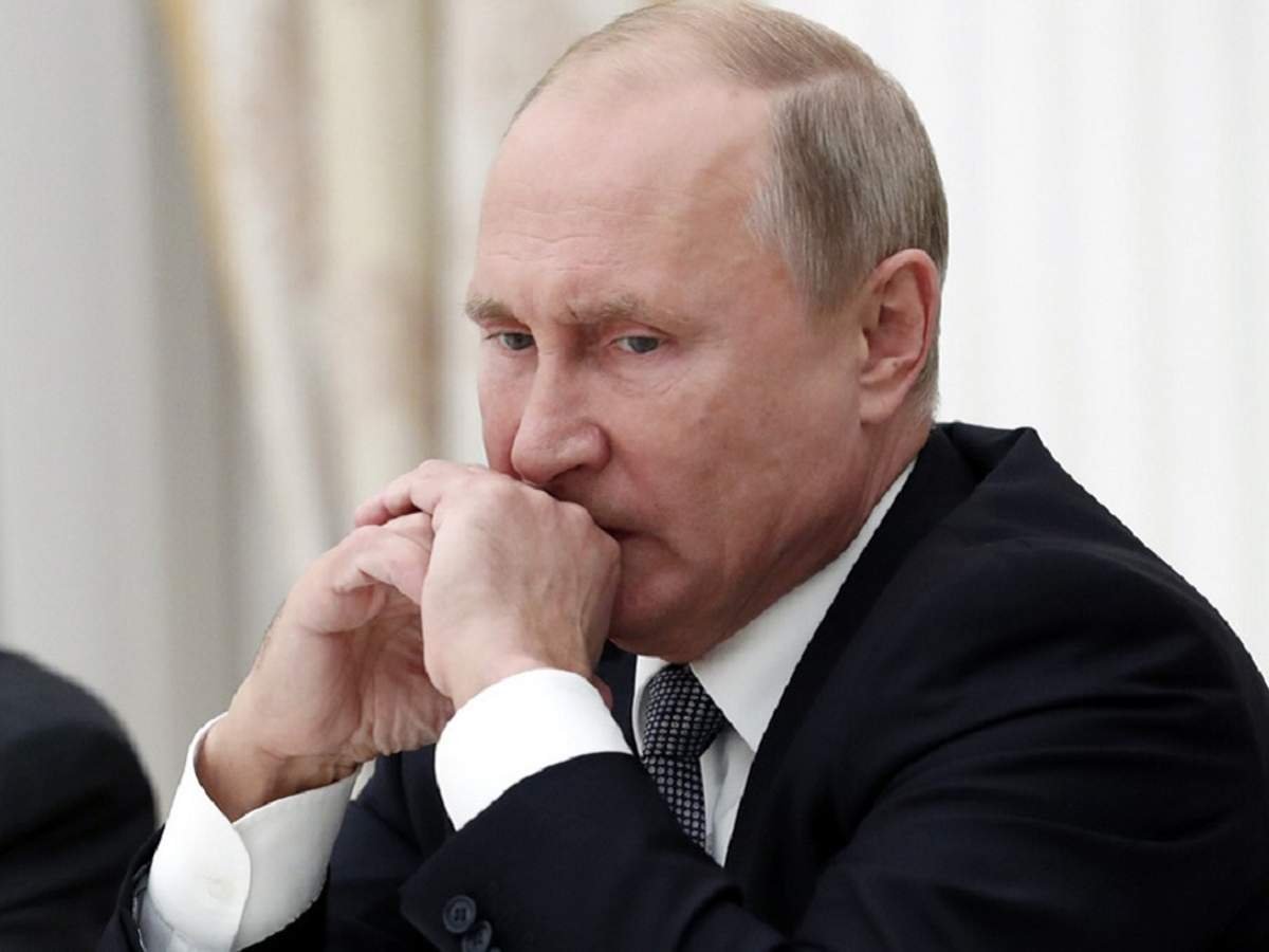 Охота на своих: Путин в панике преследует ближайшее окружение, начались аресты, — СМИ