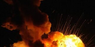 В Киеве раздались сильные взрывы: столица под ударом баллистических ракет, вспыхнули пожары