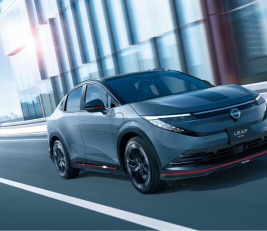 В стиле Nismo: новый Nissan Leaf 2026 получил спортивную версию (фото)