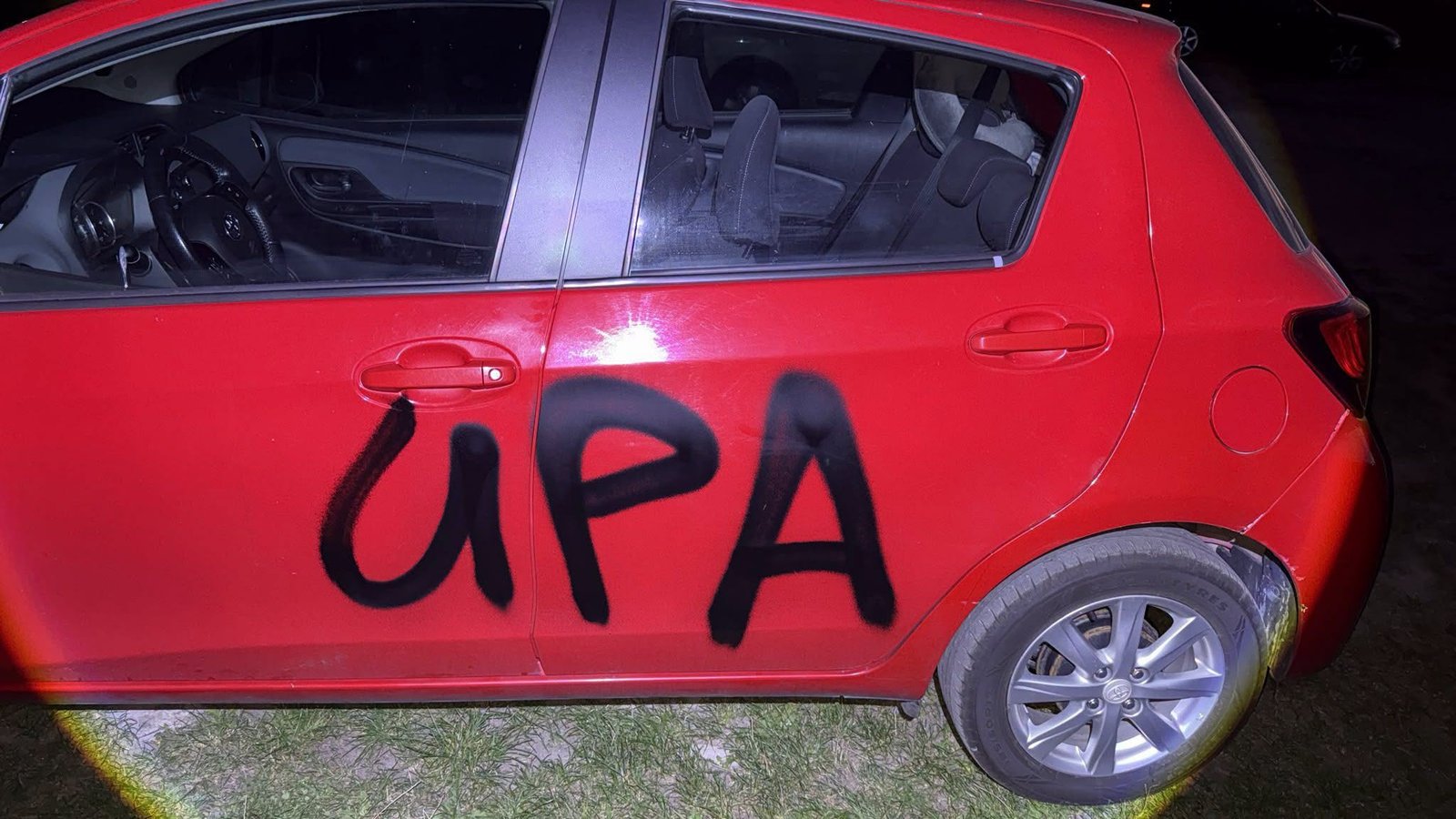 В Польше вандалы разрисовали автомобиль украинки: женщина обратилась в полицию