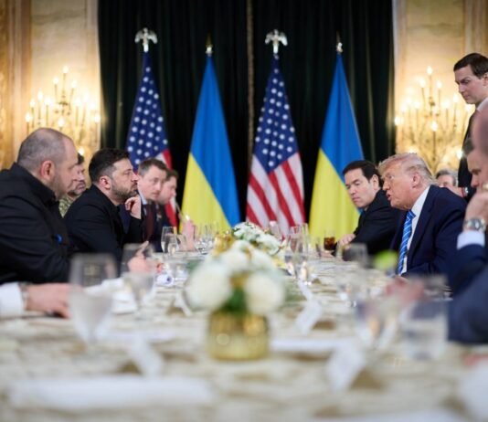 Переговоры с Россией о прекращении войны: чего опасаются в Украине, — Politico