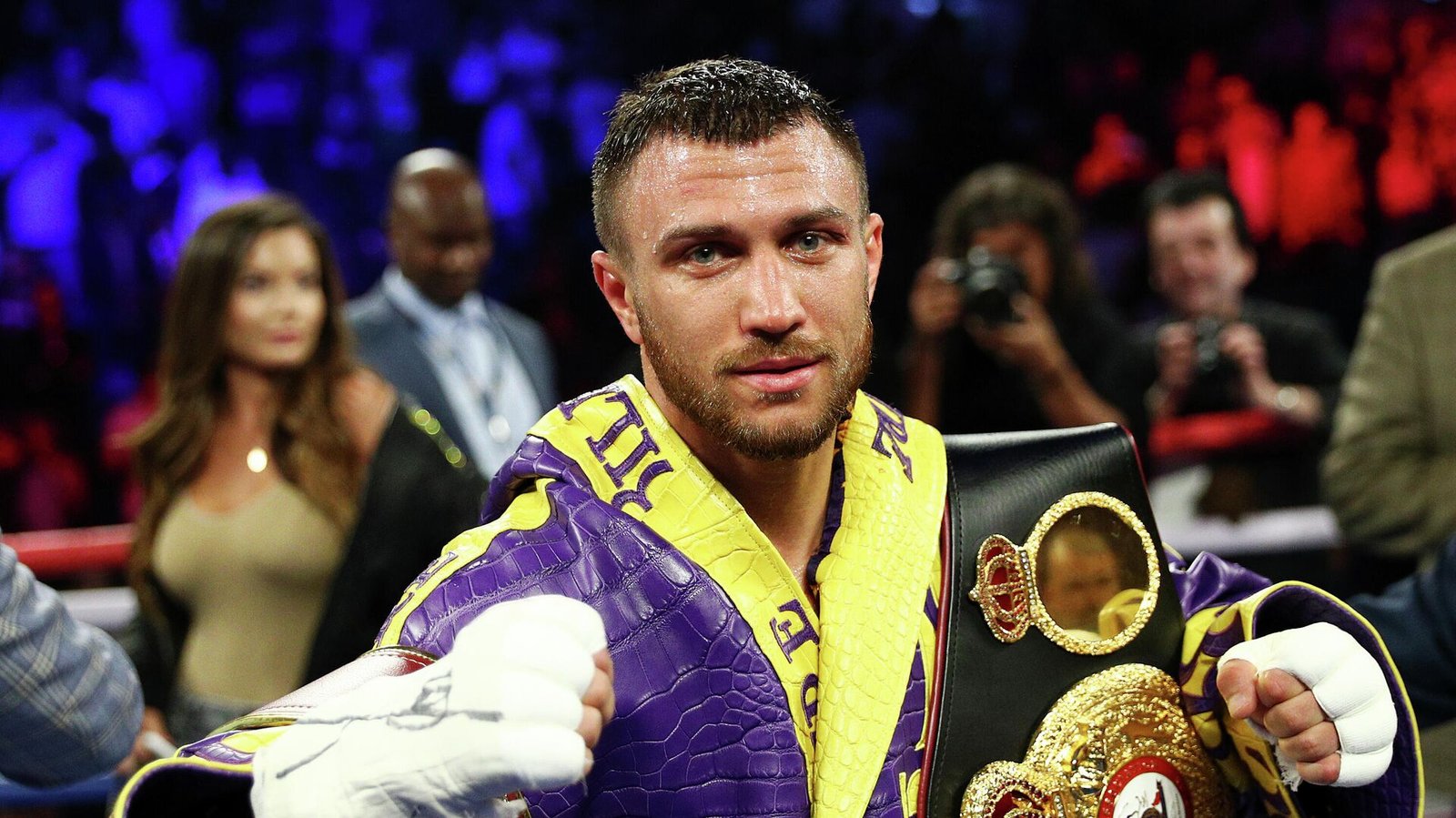 Уехал за океан: президент WBO раскрыл, где сейчас живет и тренируется Василий Ломаченко