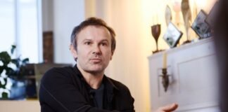 Такого никто не ожидал: Вакарчук вышел к зрителям на спектакле «Маруся Чурай»
