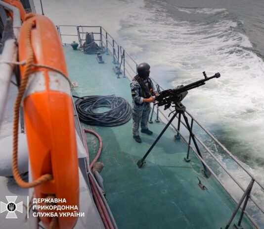 Украина предложила России перемирие в Черном море: СМИ назвали причину этой инициативы